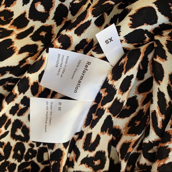Reformation Brooke Mini wrap dress in Leopard XS - Picture 9 of 9